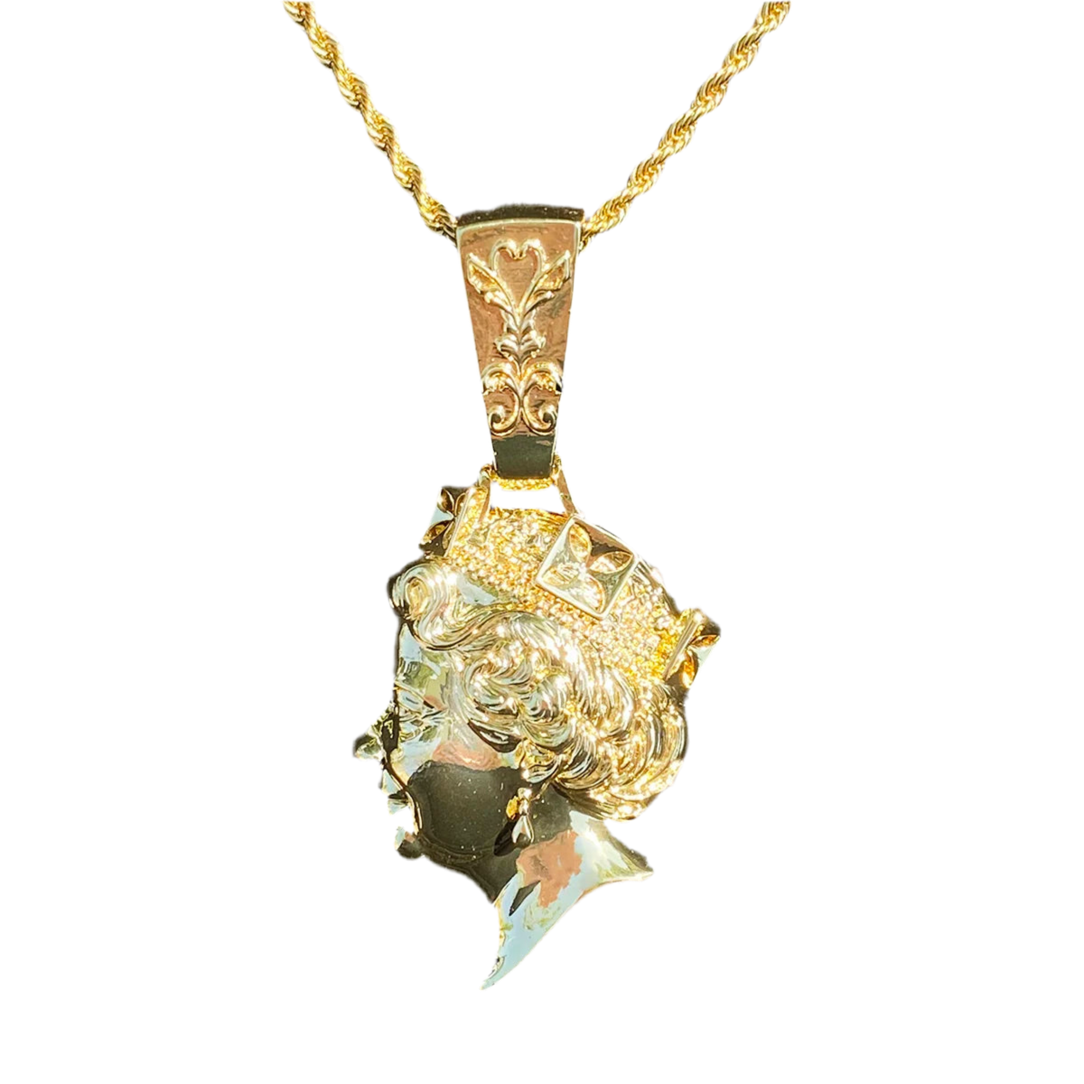 Majesty Pendant